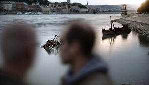 Potopená loď Budapešť: Tragická historie na Dunaji
