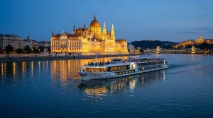 Vyhlídková plavba po Dunaji v Budapešti u parlamentu
